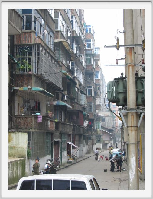 Sunday morning walk in Nanchang